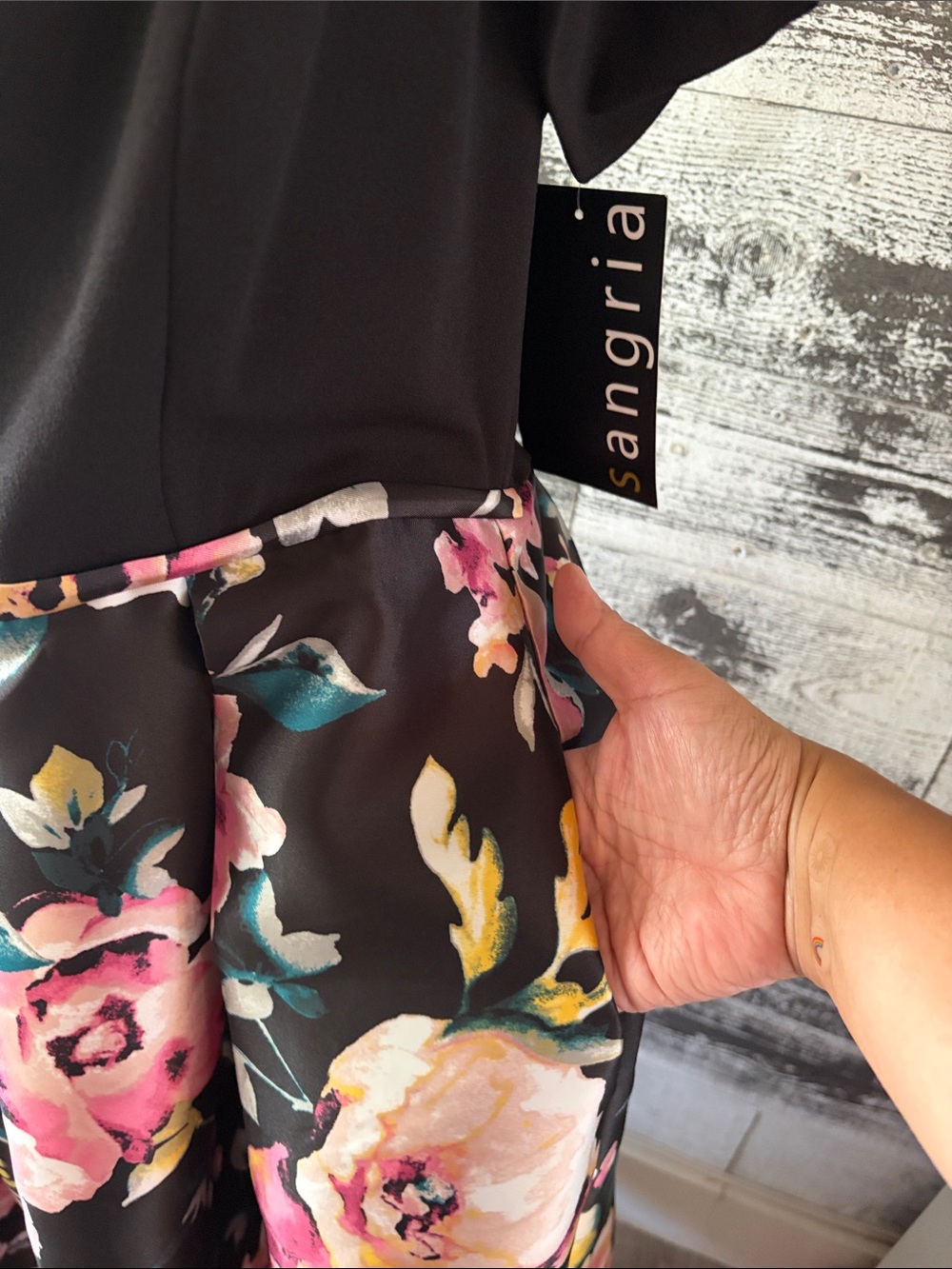 NWT Sangria Black Floral Dress with Pink Blooms - Picture 6 of 9